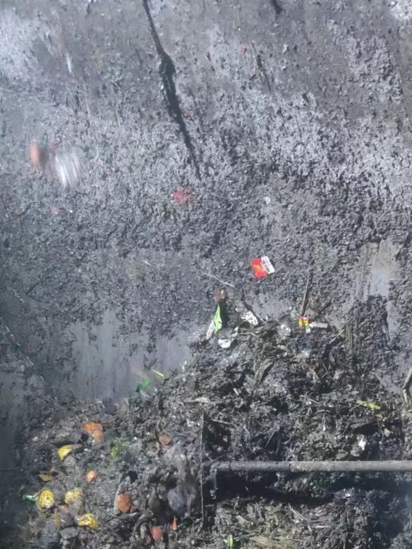 阿荣污水池清理